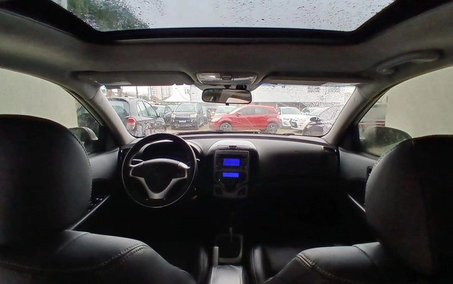 imagem-https://www.socarrao.com.br/sc-vehicle-images-prod/3042874/1785862299844-003_f2fec39b7cd2a16cf846b07d329f236d.jpeg