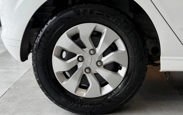 imagem-https://www.socarrao.com.br/sc-vehicle-images-prod/3043045/1788186779736-8336216_15_B_3a0987615a.jpeg
