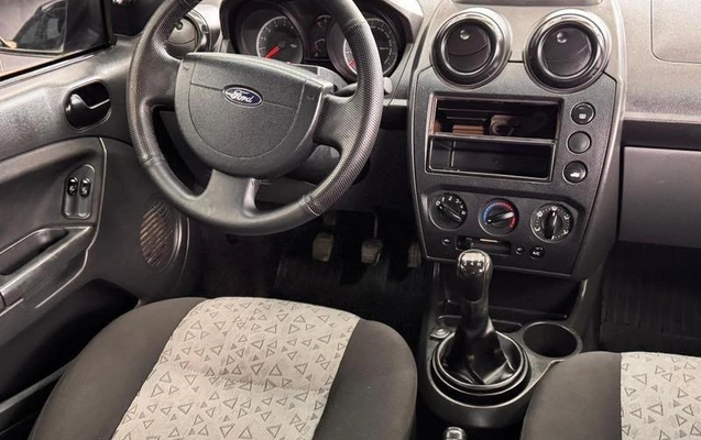 imagem-https://www.socarrao.com.br/sc-vehicle-images-prod/3043169/1787151356230-8340595_9_B_a7308ce0a7.jpeg