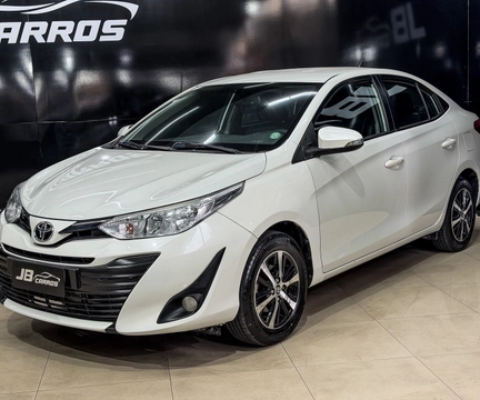 Toyota Yaris 2019 Branco — foto 1 de 3
