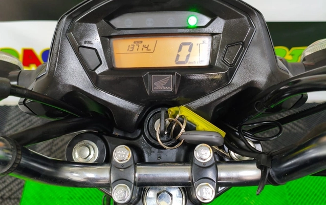 imagem-https://www.socarrao.com.br/sc-vehicle-images-prod/3043491/1785864152298-SU1HLTIwMjUxMDE3LVdBMDAxMC5qcGc.jpg