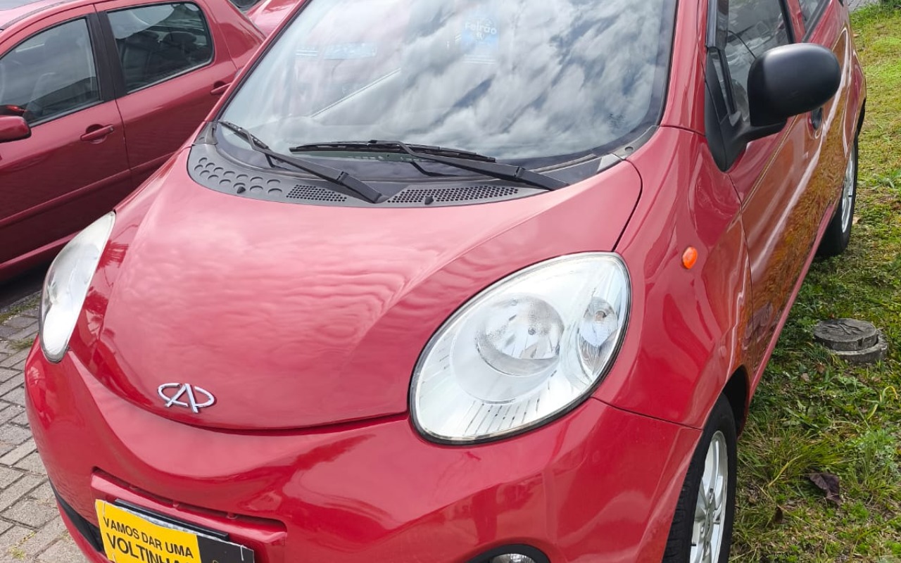 Caoa Chery QQ 2018 Vermelho — foto 1 de 3