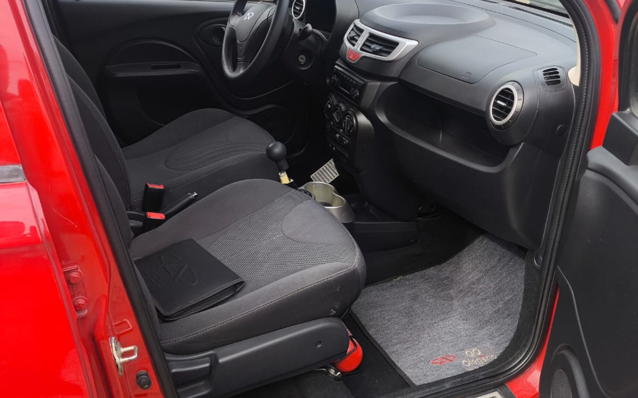 imagem-https://www.socarrao.com.br/sc-vehicle-images-prod/3043500/1785864950055-NWEyNmUyNmUtMjk3Yy00MWRjLTk1NjEtMmJlOWQ2YTM2MzM4LmpwZw.jpg