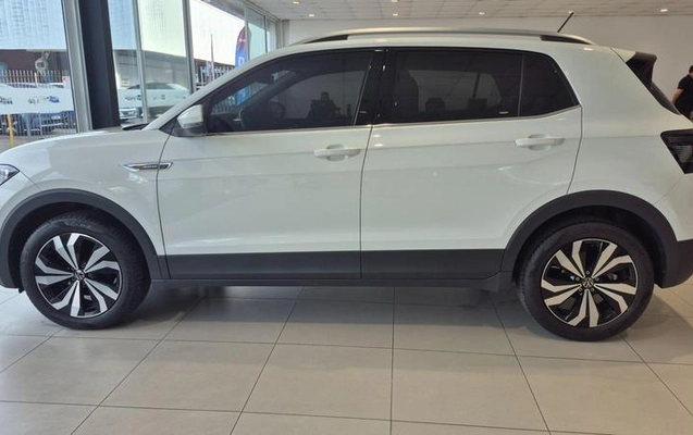 imagem-https://www.socarrao.com.br/sc-vehicle-images-prod/3043543/1786128331257-8347388_10_B_8e91e77891.jpeg