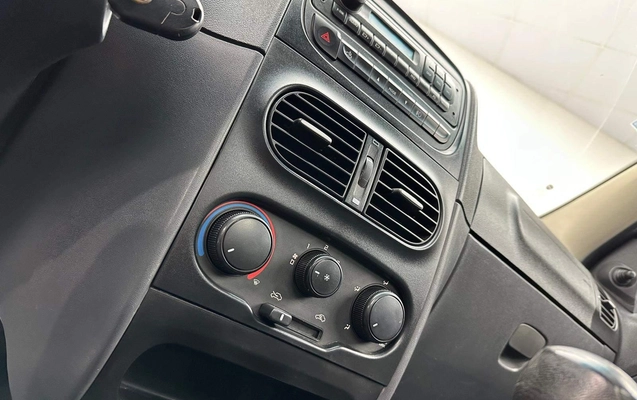 imagem-https://www.socarrao.com.br/sc-vehicle-images-prod/3043592/1789673712958-f1e79e9164834f8781a23cb40db6e769_1789673653015.jpg