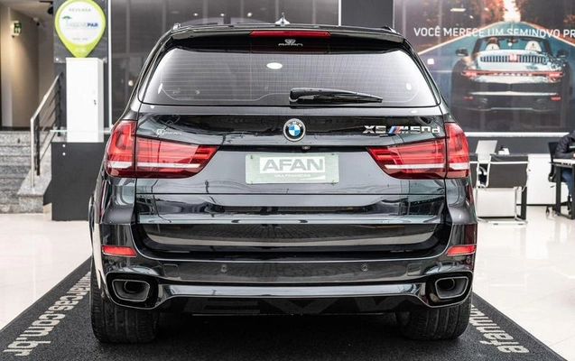 imagem-https://www.socarrao.com.br/sc-vehicle-images-prod/3043593/1786038389581-8331338_4_B_5f0f73a201.jpeg