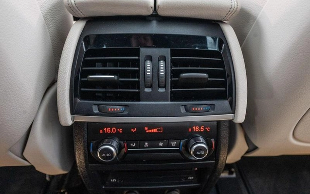 imagem-https://www.socarrao.com.br/sc-vehicle-images-prod/3043593/1786038389600-8331338_17_B_5cf047b75f.jpeg