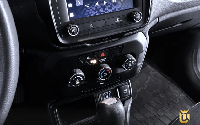 imagem-https://www.socarrao.com.br/sc-vehicle-images-prod/3043726/1785864852047-693290_6289773.jpg