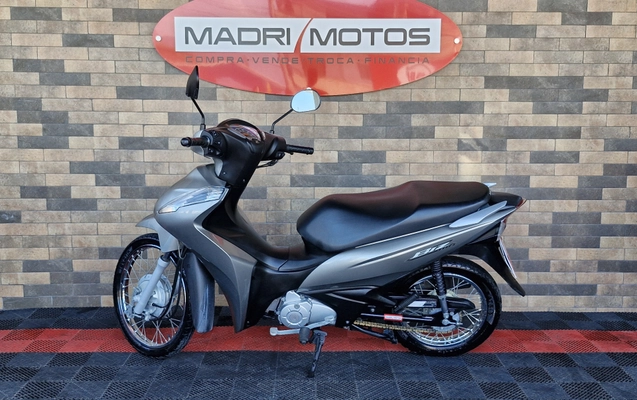 imagem-https://www.socarrao.com.br/sc-vehicle-images-prod/3043895/1785865320791-003_711c0342ef630f74fc2d94aa655fc65c.jpg