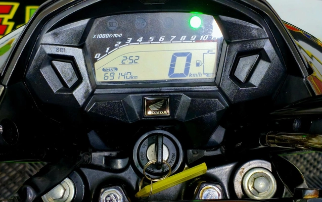 imagem-https://www.socarrao.com.br/sc-vehicle-images-prod/3043954/1785865567057-SU1HLTIwMjYwNDI5LVdBMDAxNy5qcGc.jpg