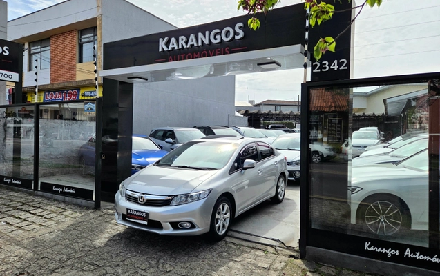 imagem-https://www.socarrao.com.br/sc-vehicle-images-prod/3043990/1787949894682-155bab65-f227-4bce-b595-5ab095122571.jpg
