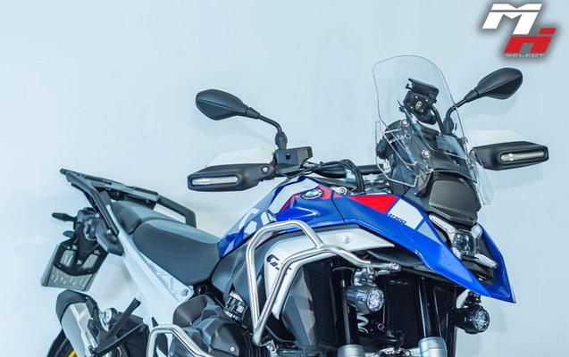 imagem-https://www.socarrao.com.br/sc-vehicle-images-prod/3044039/1789664029227-8347585_9_B_40ed898412.jpeg