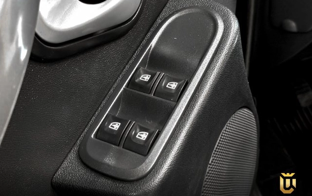 imagem-https://www.socarrao.com.br/sc-vehicle-images-prod/3044052/1785866063801-697228_6339291.jpg