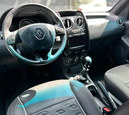imagem-https://www.socarrao.com.br/sc-vehicle-images-prod/3044254/1785866642180-8347643_9_B_724aab5350.jpeg