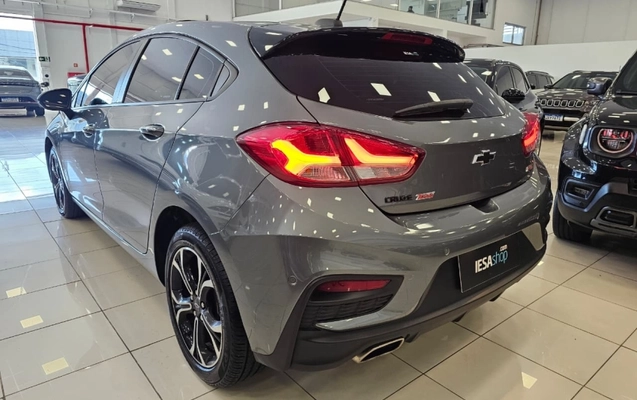 imagem-https://www.socarrao.com.br/sc-vehicle-images-prod/3044307/1785866845927-kxJPprAEt6KUseMBScWIXpNzra0w48ti.jpg