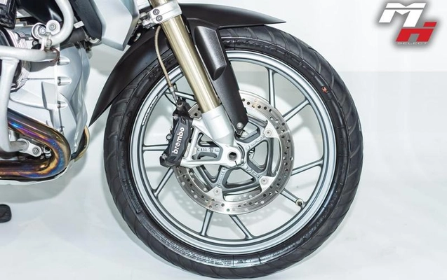 imagem-https://www.socarrao.com.br/sc-vehicle-images-prod/3044637/1785868102595-7955812_7_B_7ec66456cb.jpeg