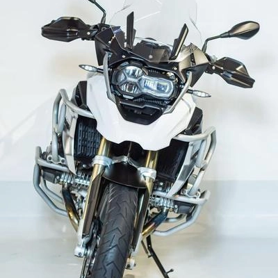 imagem-https://www.socarrao.com.br/sc-vehicle-images-prod/3044637/1785868102596-7955812_12_B_ffdf0b3eaf.jpeg