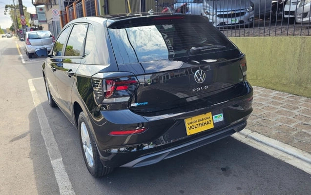 imagem-https://www.socarrao.com.br/sc-vehicle-images-prod/3044663/1788534677103-abKxTPIlDZvjB0byrZhbXamGMrleFUp7.jpg