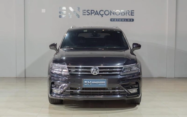 imagem-https://www.socarrao.com.br/sc-vehicle-images-prod/3044667/1789081950289-8347894_1_B_098050d884.jpeg
