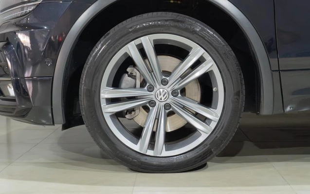 imagem-https://www.socarrao.com.br/sc-vehicle-images-prod/3044667/1789081950309-8347894_12_B_5ecf4a3b4e.jpeg