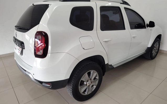 imagem-https://www.socarrao.com.br/sc-vehicle-images-prod/3044716/1786738086459-c314d328ba0747768f2d35956e3c9aaf_1785868513626.jpg