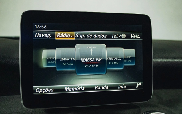 imagem-https://www.socarrao.com.br/sc-vehicle-images-prod/3044818/1785868983169-61f44d20-6c00-496e-9013-0db970d4a673.jpg