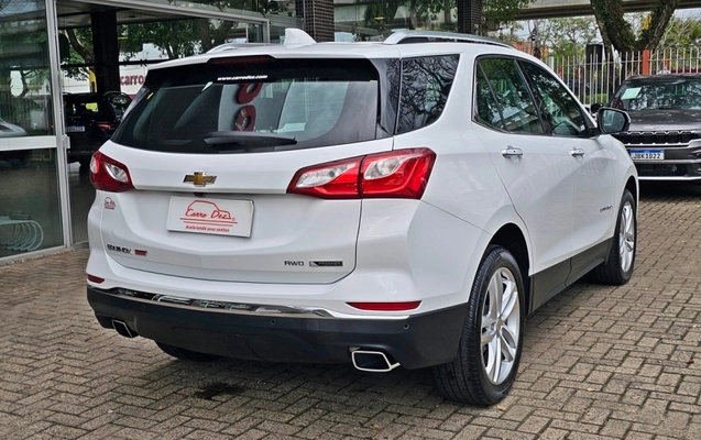 imagem-https://www.socarrao.com.br/sc-vehicle-images-prod/3044884/1788989162441-oHF5hVWG2sSQeBobz9AUDTZaloyvSWEv.jpg