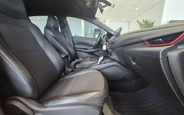 imagem-https://www.socarrao.com.br/sc-vehicle-images-prod/3044986/1787943915307-8347861_11_B_da1a950183.jpeg