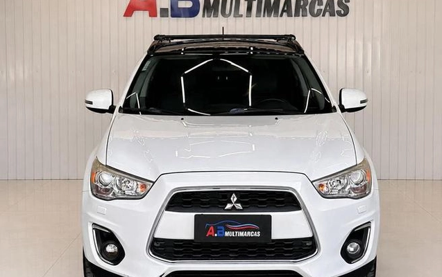 imagem-https://www.socarrao.com.br/sc-vehicle-images-prod/3045026/1785944232084-8347981_11_B_89235ac164.jpeg