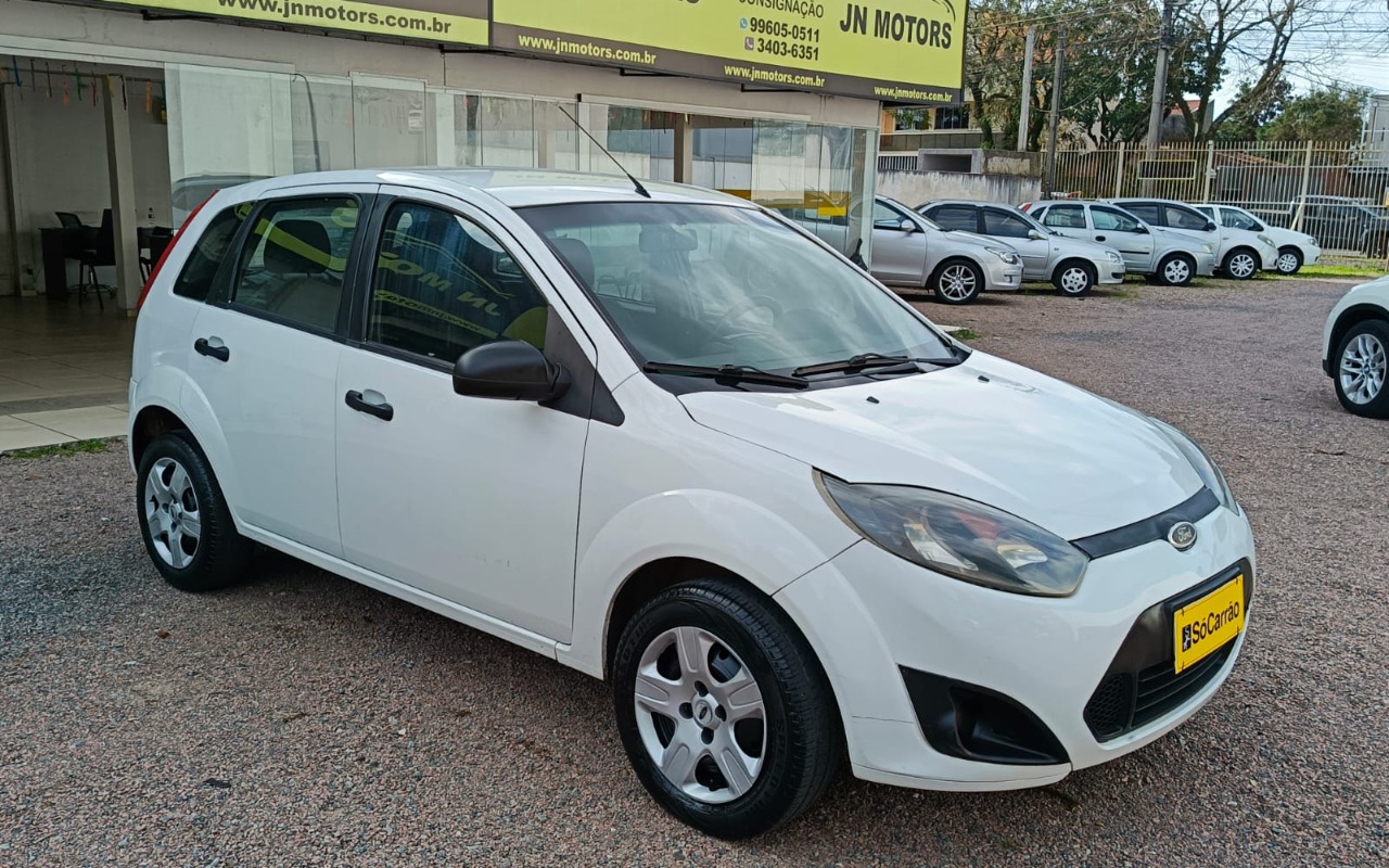 Ford Fiesta 1.0 8V Flex/Class 1.0 8V Flex 5p na cor Branco em São José dos Pinhais / PR - 3045050