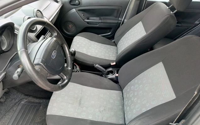 imagem-https://www.socarrao.com.br/sc-vehicle-images-prod/3045050/1785869808922-YTNjMDkzOTEtOGU1Mi00MTM5LWJkOTQtOWMyYzYwM2FiNmU4LmpwZw.jpg