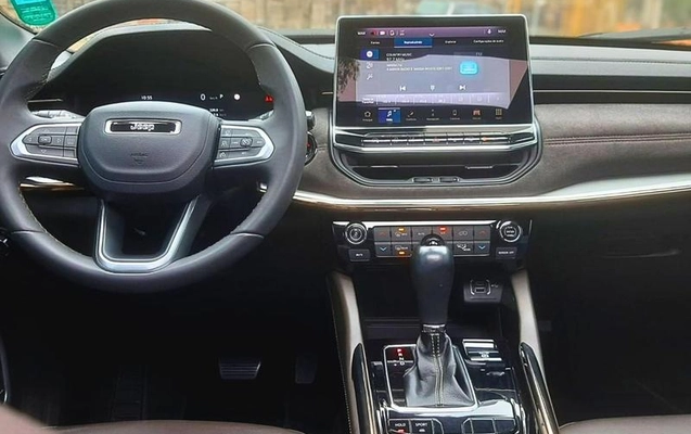 imagem-https://www.socarrao.com.br/sc-vehicle-images-prod/3045116/1788449417616-8348126_5_B_8ac1c144eb.jpeg