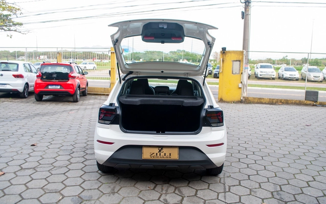 imagem-https://www.socarrao.com.br/sc-vehicle-images-prod/3045149/1785870348247-2e4fe2eb91e14299a777c64f21cb60ae_1785869928382.jpg