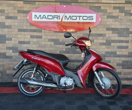 Honda BIZ 125 ES/ 125 ES FLEX 2015 Vermelho — foto 1 de 3