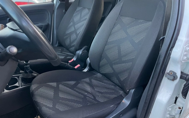 imagem-https://www.socarrao.com.br/sc-vehicle-images-prod/3045245/1785870632700-V2hhdHNBcHAgSW1hZ2UgMjAyNi0wNC0xNSBhdCA1LjUwLjAwIFBNICgzKS5qcGVn.jpeg