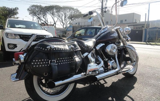 imagem-https://www.socarrao.com.br/sc-vehicle-images-prod/3045249/1791923723354-8348127_10_B_d1ebd96529.jpeg