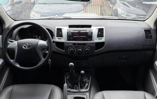 imagem-https://www.socarrao.com.br/sc-vehicle-images-prod/3045273/1785870692827-69436a723714aeee9.jpeg