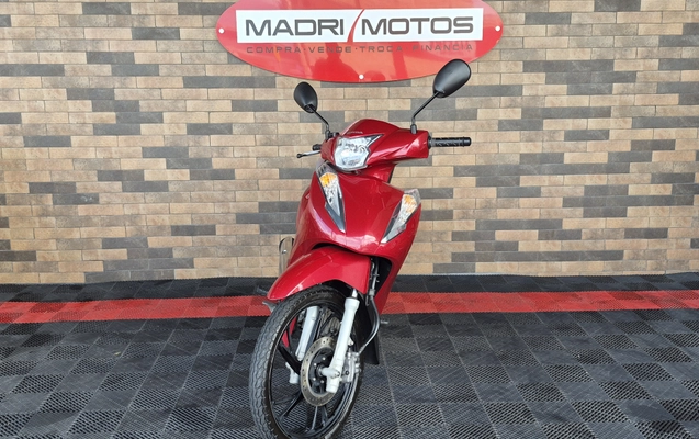 imagem-https://www.socarrao.com.br/sc-vehicle-images-prod/3045302/1785870801722-003_1dd65c3cef20ca9f31b5b9b24e016da2.jpg