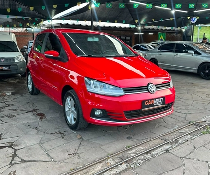 Volkswagen Fox 2018 Vermelho — foto 1 de 3