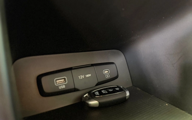 imagem-https://www.socarrao.com.br/sc-vehicle-images-prod/3045535/1785871607260-c8a03f07-0646-4d75-b4f0-80038b02aa29.jpg