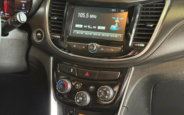 imagem-https://www.socarrao.com.br/sc-vehicle-images-prod/3045585/1785871721612-8347909_12_B_2a3cea6ccb.jpeg