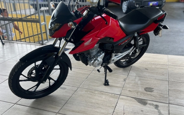 imagem-https://www.socarrao.com.br/sc-vehicle-images-prod/3045607/1787069820401-EWLUOpcGyASz8RCBzOxj6wOeJE47BYFC.jpg