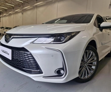 Toyota Corolla 2025 Branco — foto 1 de 3