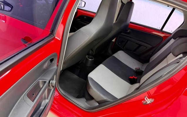 imagem-https://www.socarrao.com.br/sc-vehicle-images-prod/3045720/1785872309184-8138418_12_B_5f2bb8f356.jpeg