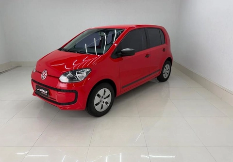 Volkswagen Up! 2015 Vermelho — foto 1 de 3