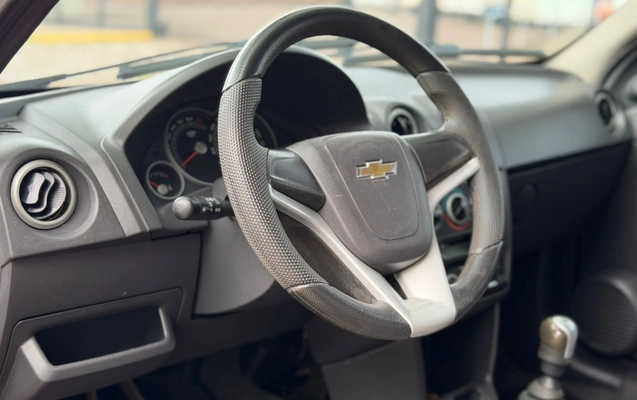 imagem-https://www.socarrao.com.br/sc-vehicle-images-prod/3045722/1785872340368-7de141b6-2a7d-4fd3-8d5d-514bdf427a65.jpg