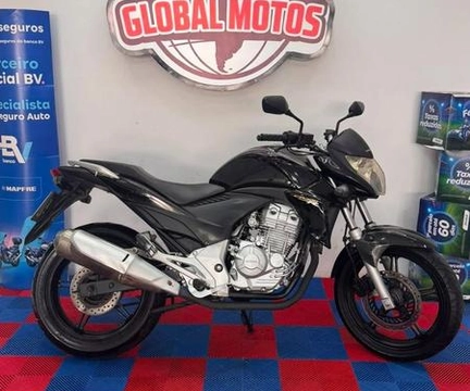 Honda CB 1000R/ABS 2013 Preto — foto 1 de 3