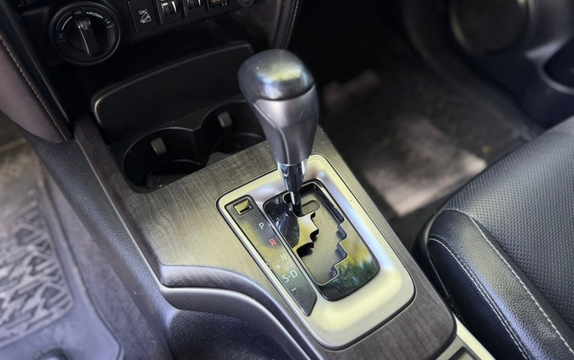 imagem-https://www.socarrao.com.br/sc-vehicle-images-prod/3045759/1787603432085-4589e233-c984-4bdd-88ff-a34860fa9c26.jpg