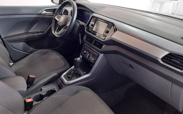 imagem-https://www.socarrao.com.br/sc-vehicle-images-prod/3045761/1788467395642-HLbmOfvOJfKVcqprlVQ068HEcingYBtJ.jpg
