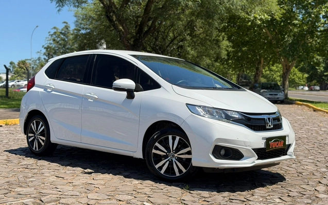 imagem-https://www.socarrao.com.br/sc-vehicle-images-prod/3045777/1785872629895-165a3280-8e57-4f61-91f2-d5f81137698f.jpg